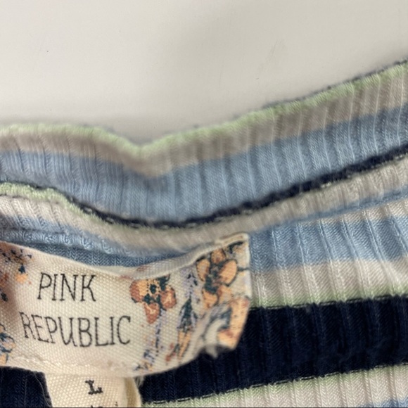 5/$25 Ribbed Striped Knot Front Top - Picture 2 of 3